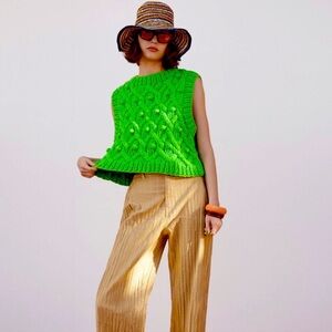 Zara Limited Edition Vibrant Green Knit Sweater Vest with Pom Pom’s- Size M